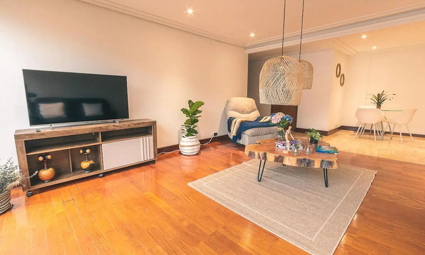 Habitacion De Comfort Total En El Poblado - A2 Medellin